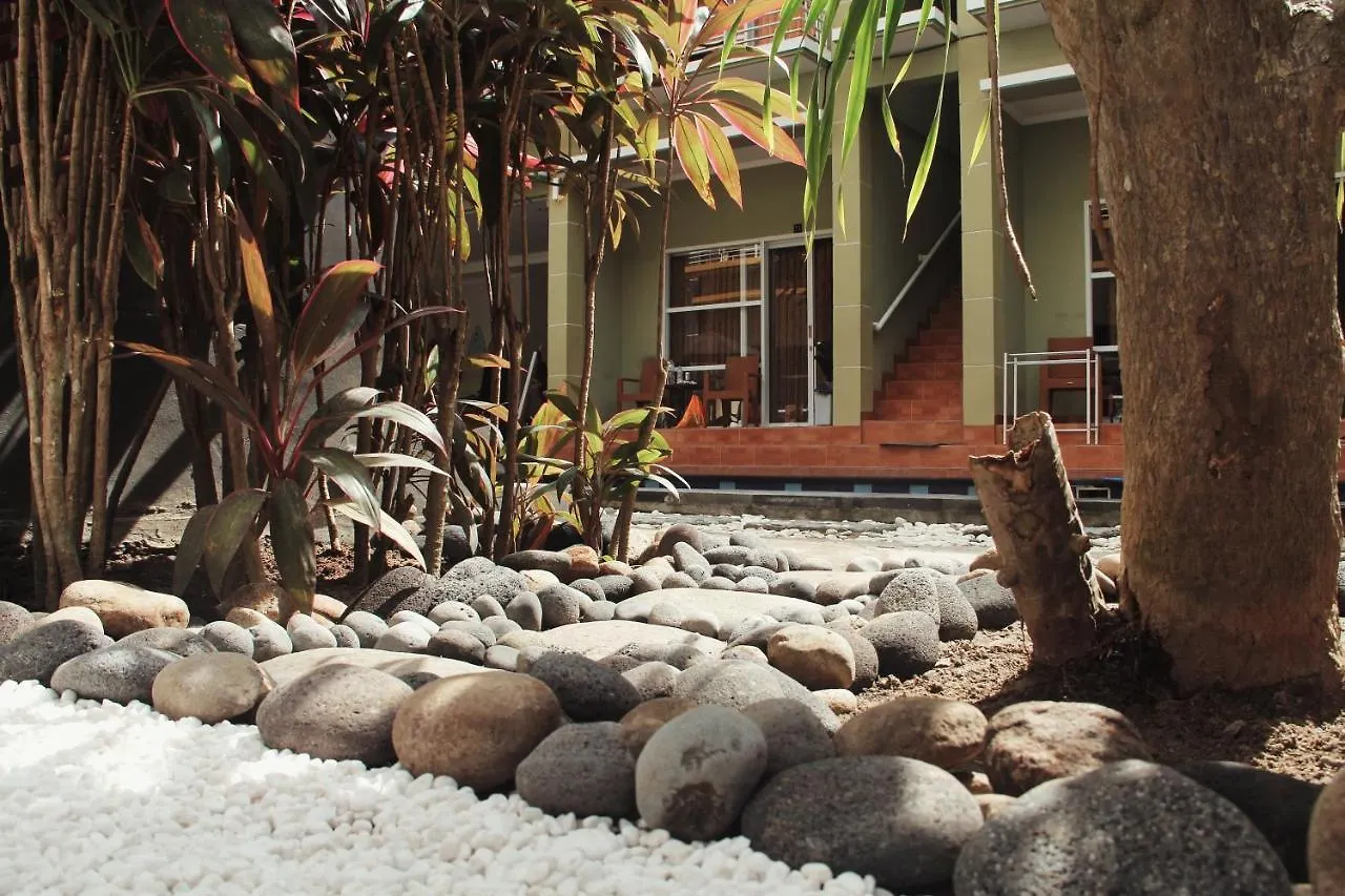 Nuka Beach Inn Tuban  0*, Kuta (Bali) Indonesia